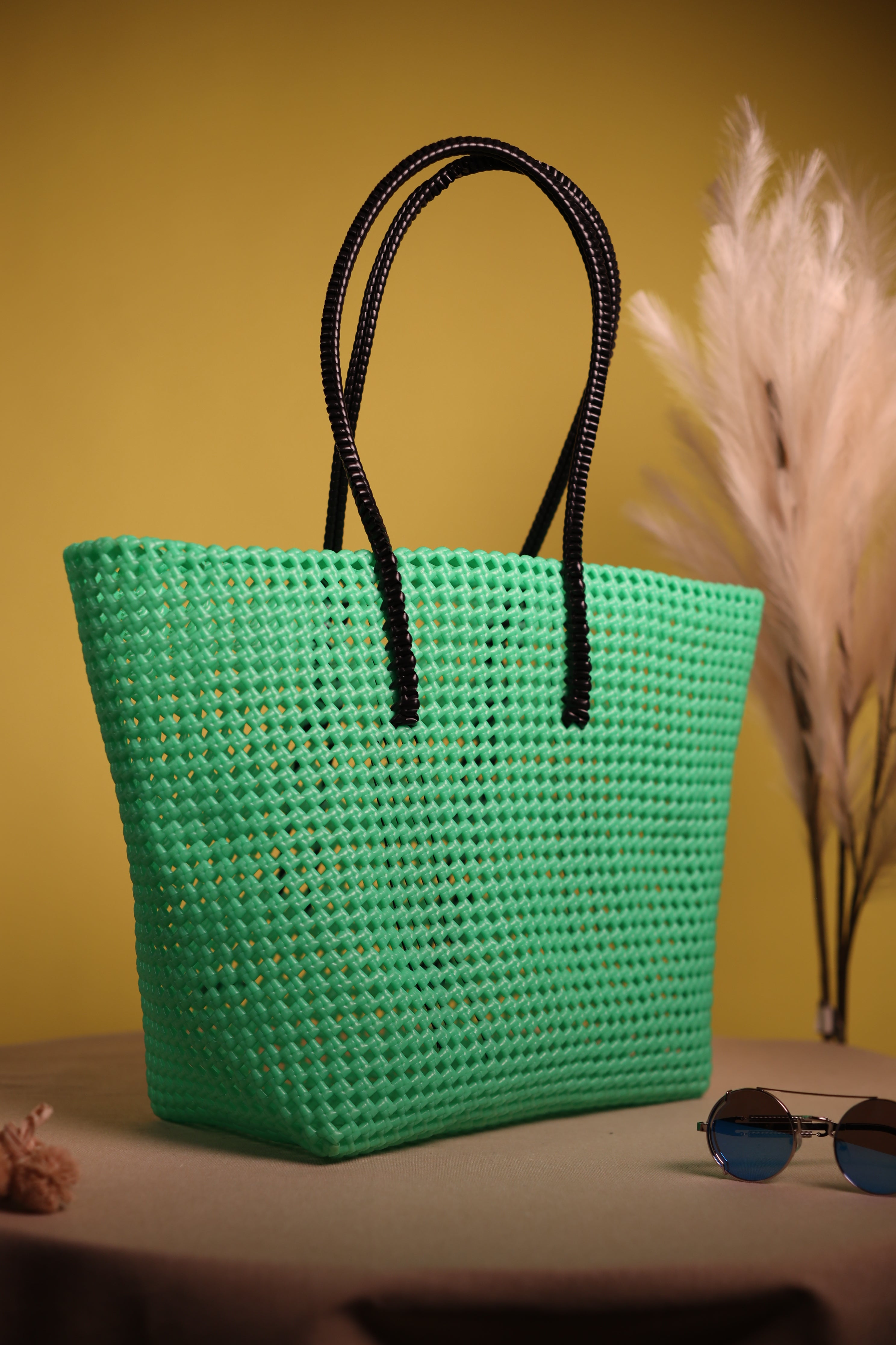 MATCHA TOTE