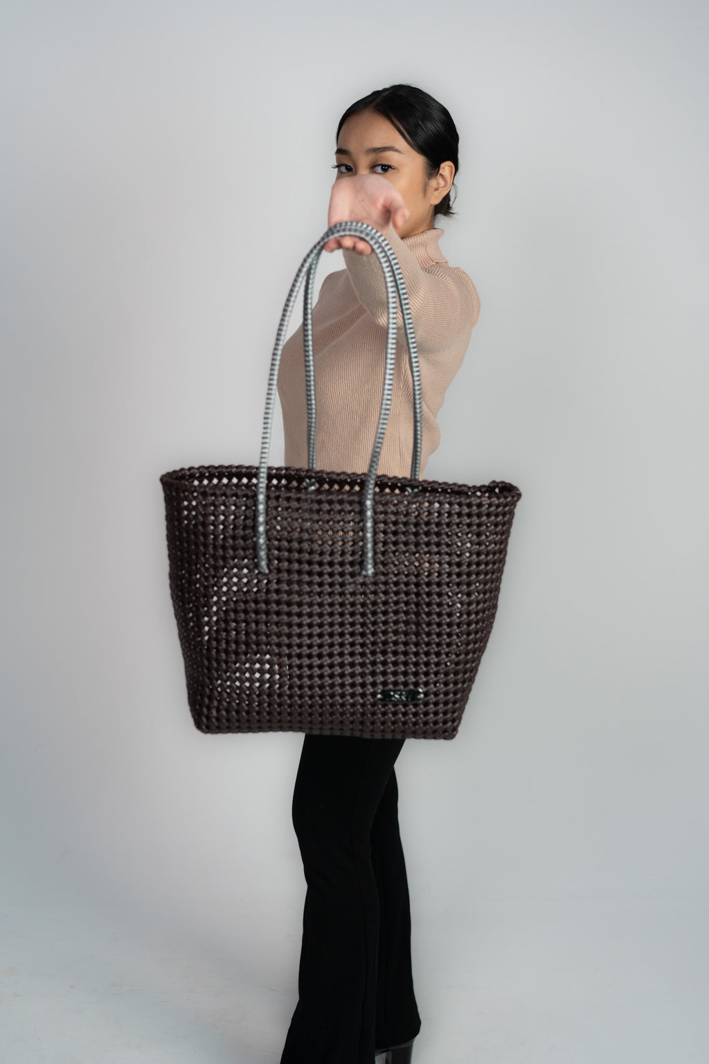 MUD CAKE HANDBAG